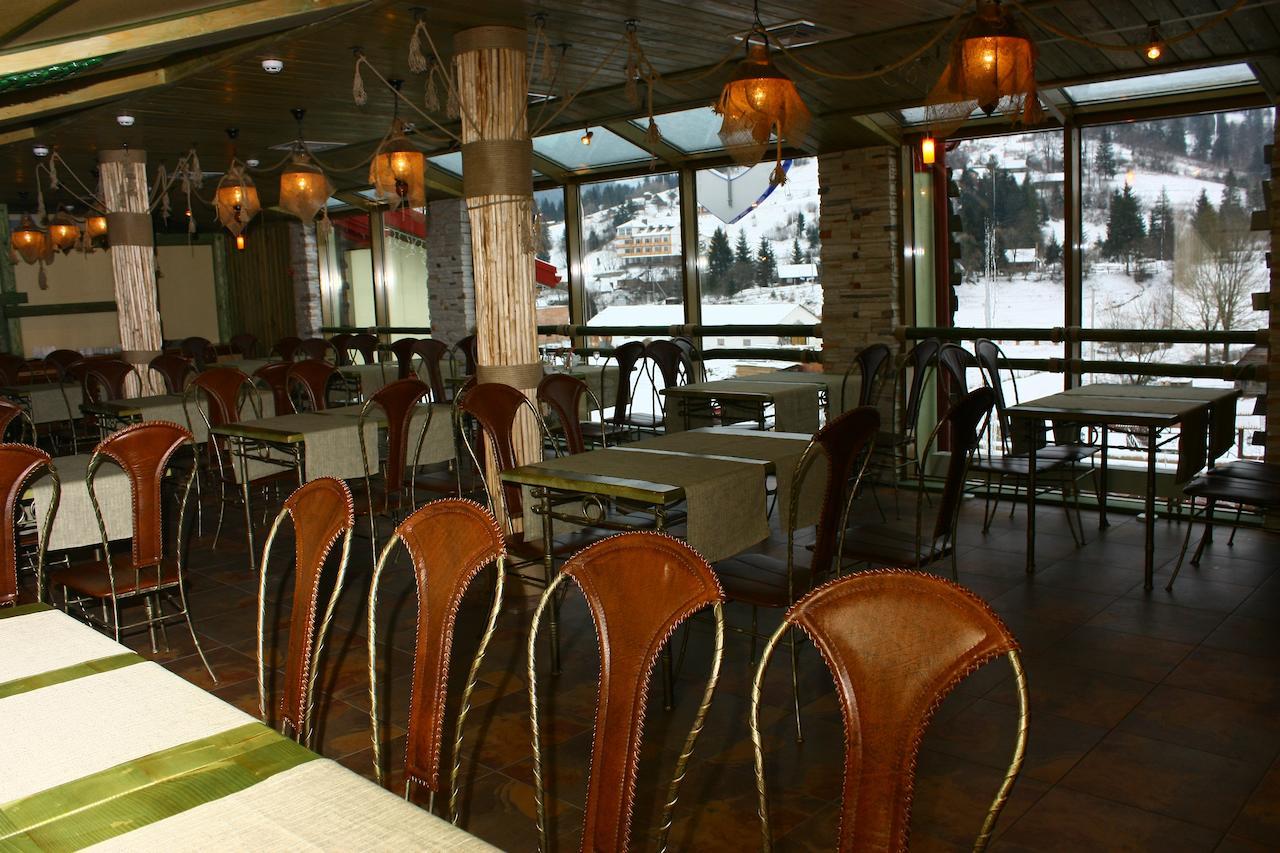 Slovyanka Hotel Slavske Ngoại thất bức ảnh