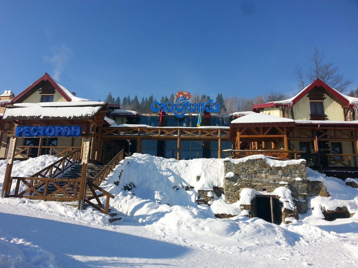 Slovyanka Hotel Slavske Ngoại thất bức ảnh
