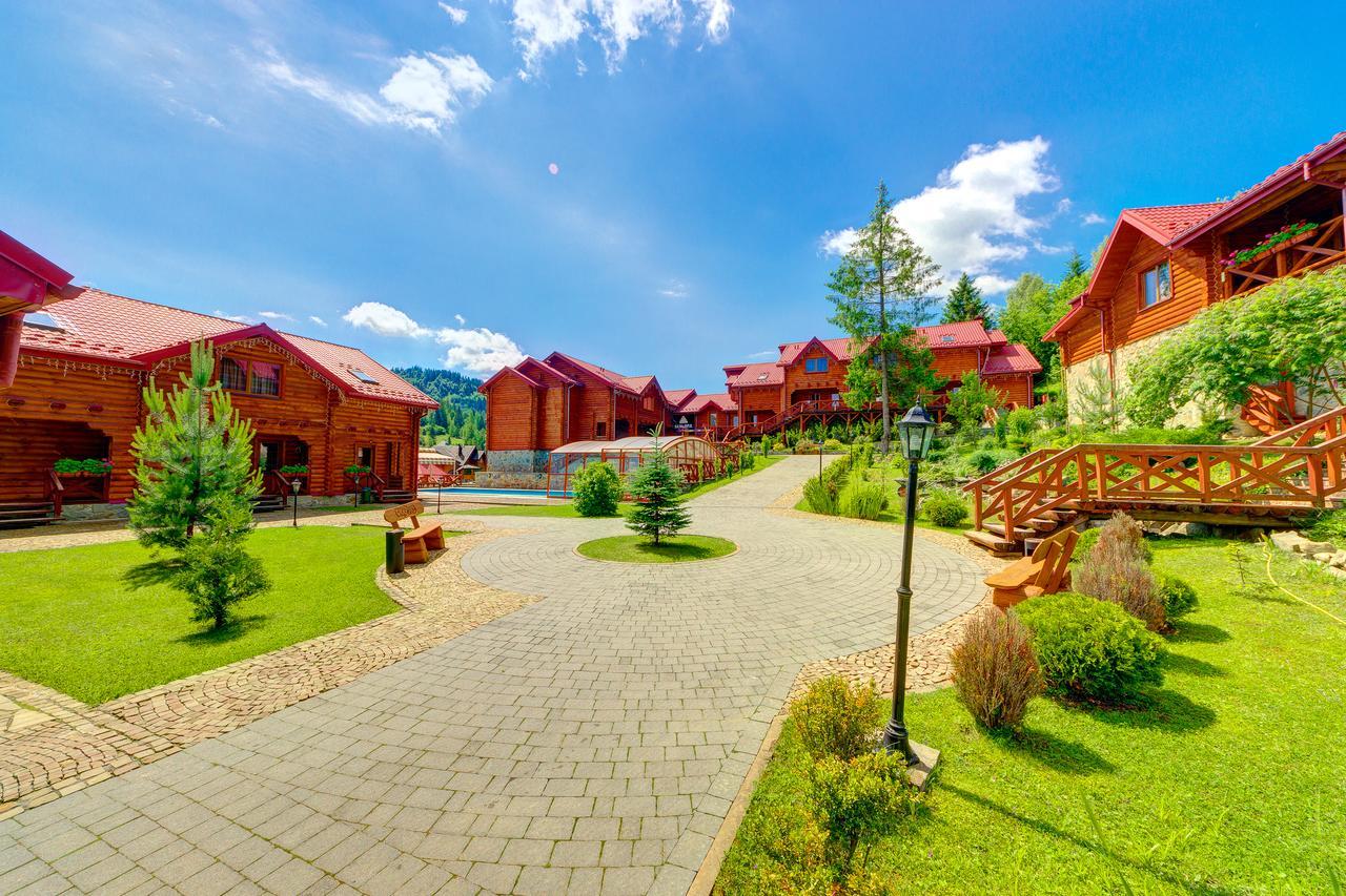 Slovyanka Hotel Slavske Ngoại thất bức ảnh