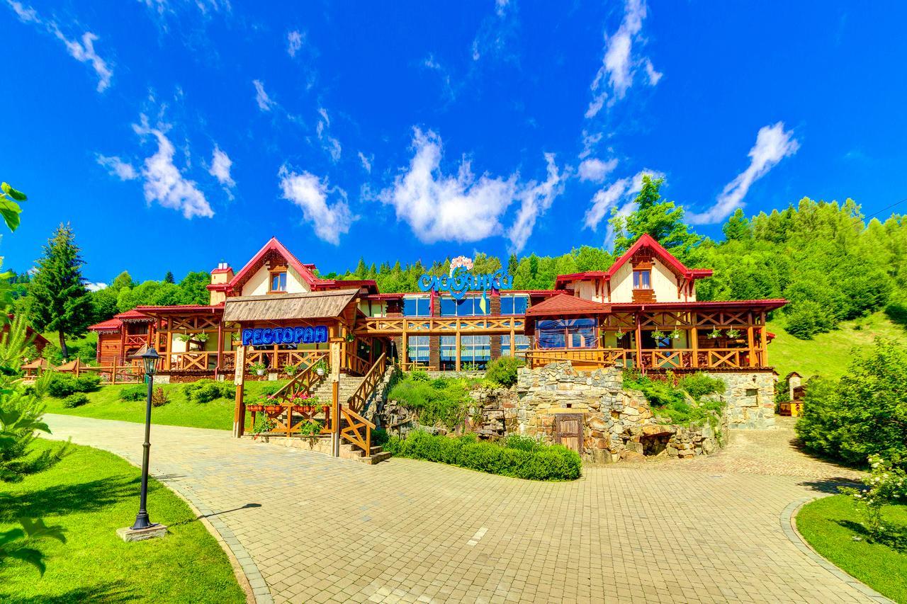 Slovyanka Hotel Slavske Ngoại thất bức ảnh