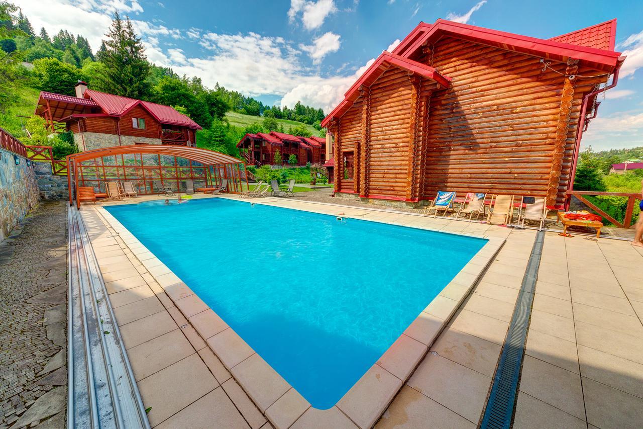 Slovyanka Hotel Slavske Ngoại thất bức ảnh